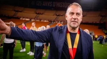 إنجاز مرتقب للمدرب فليك مع برشلونة أمام فياريال بدخوله نادي المائة الليلة